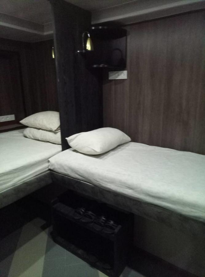 Guest House Khan Charkiv Esterno foto